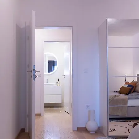 Apartment Fresh Comfort By Irundo